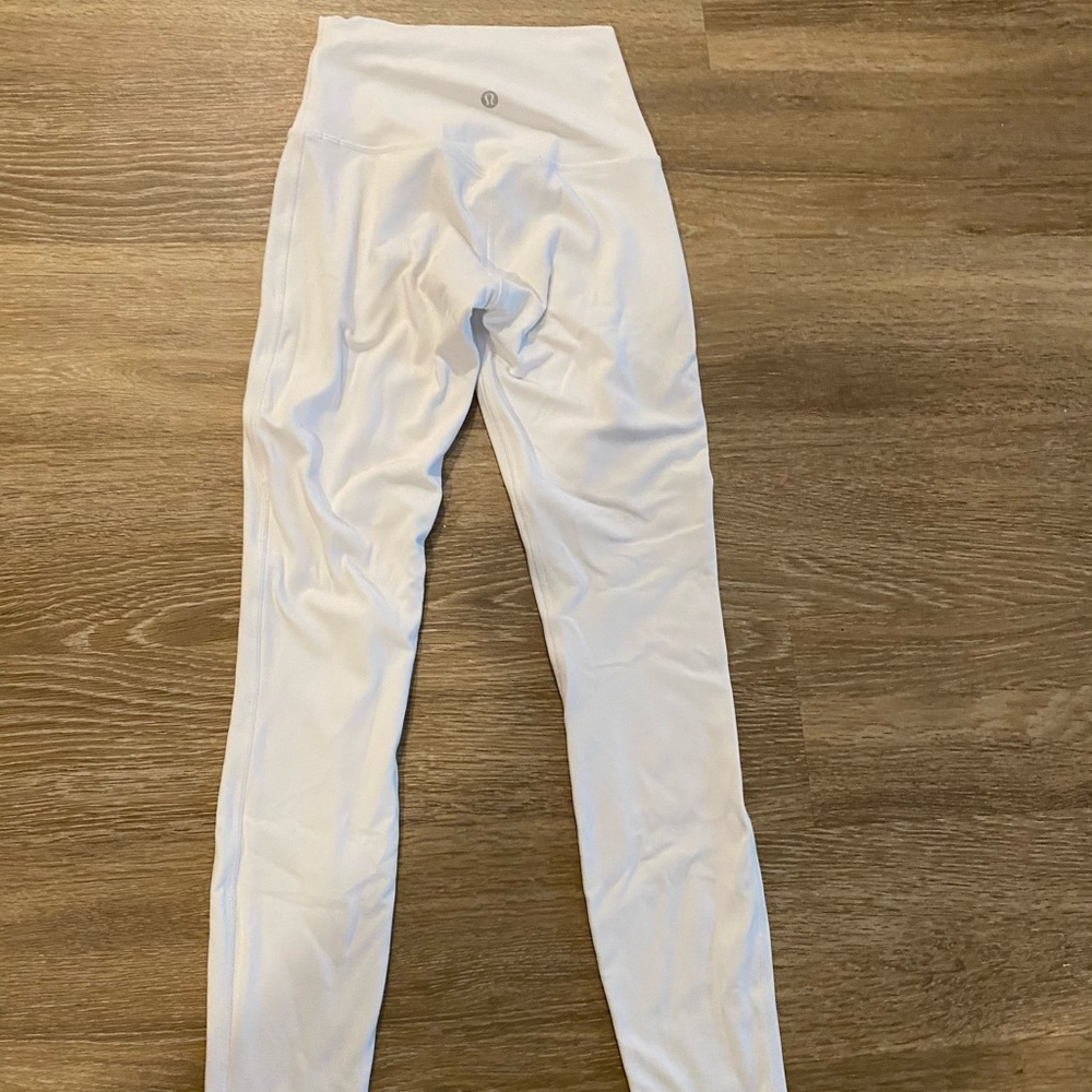 white lululemon align leggings